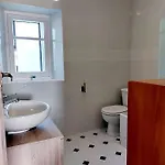 La Casita De *